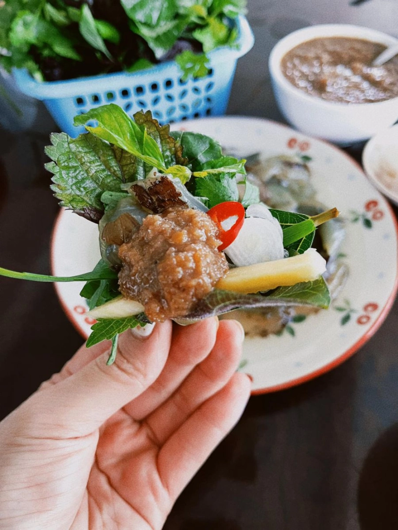 Món sứa đặc sản thanh hóa hút khách nhờ loại nước chấm tên gọi lạ chỉ 50000 đồng tha hồ thưởng thức - 4