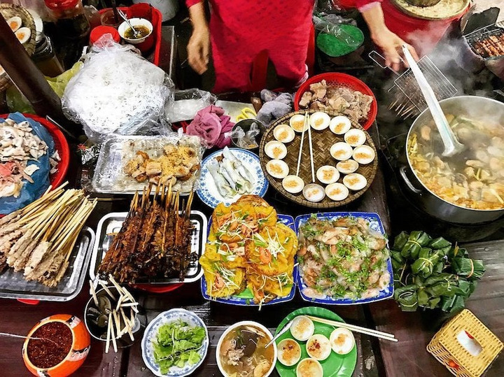 Một trong những khu chợ lâu đời nhất xứ huế tồn tại hơn 180 năm nổi tiếng với thiên đường ẩm thực siêu rẻ - 3