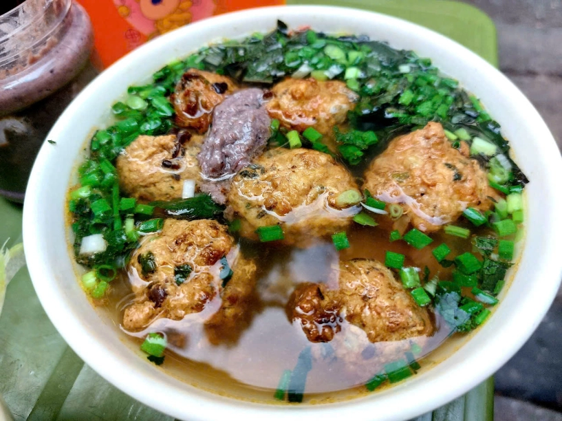 Mùa đông đi ăn bún ốc nổi tiếng ở phố nguyễn siêu - 8