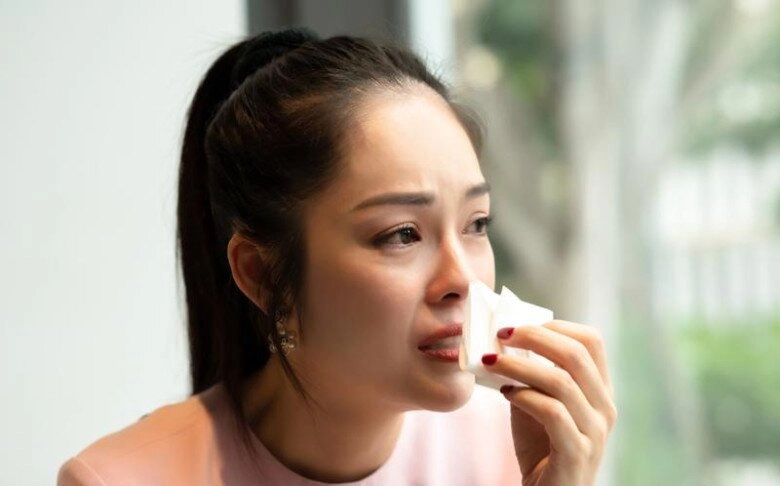Muôn cảnh sao việt bị cắt vai thành lộc không chấp nhận xin lỗi hoàng thùy linh khóc trên sóng truyền hình - 5