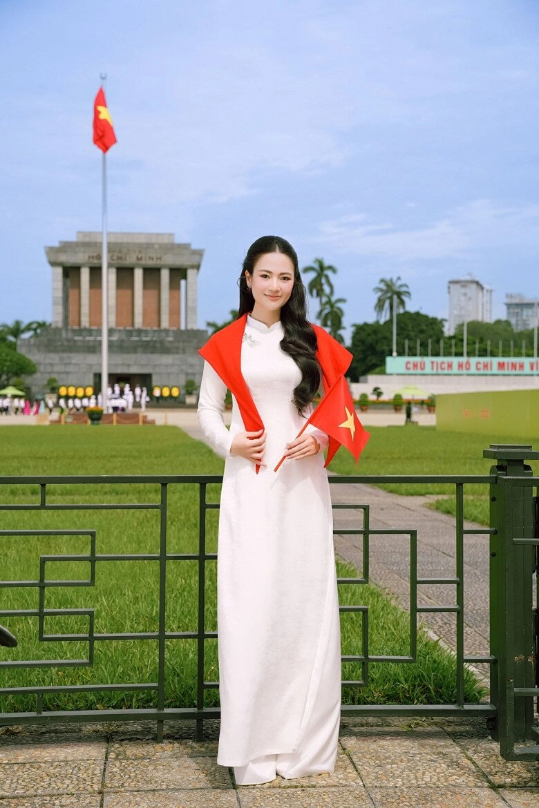 Mỹ nhân 29 tuổi được khen xinh nhất nhì a80 ngày thường ăn mặc nền nã chuộng style thanh lịch chuẩn quý cô hà thành - 2