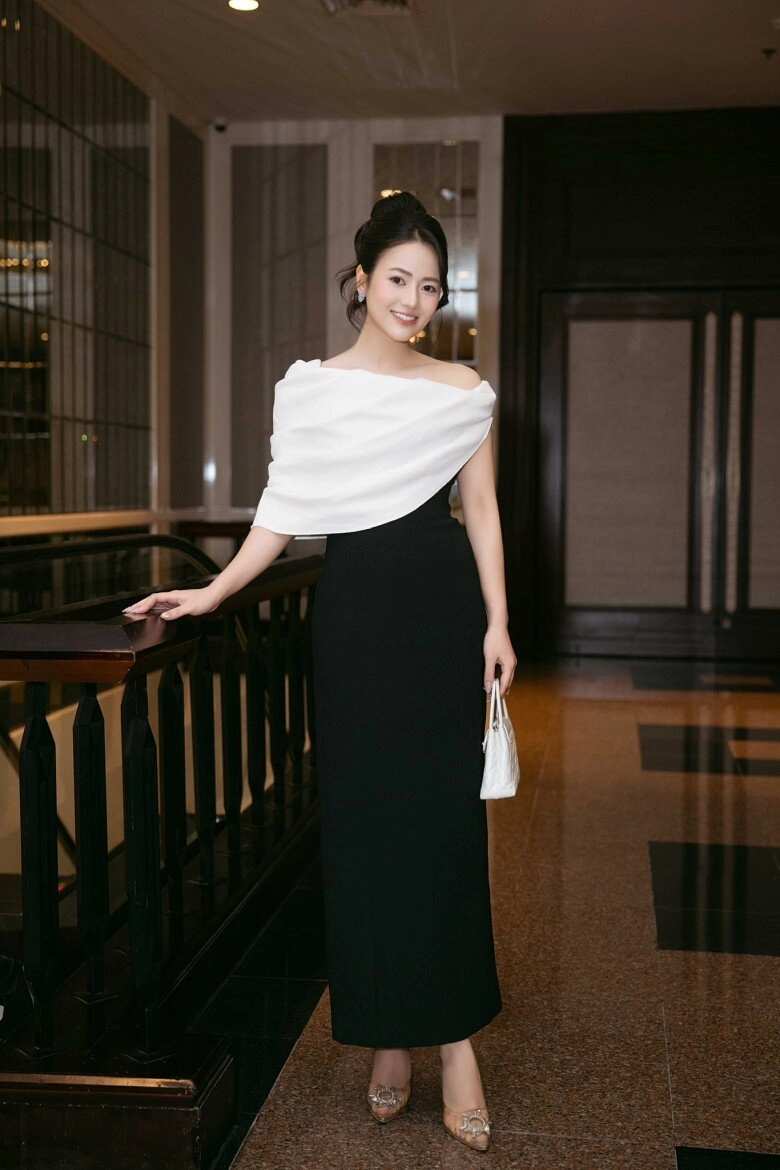 Mỹ nhân 29 tuổi được khen xinh nhất nhì a80 ngày thường ăn mặc nền nã chuộng style thanh lịch chuẩn quý cô hà thành - 5