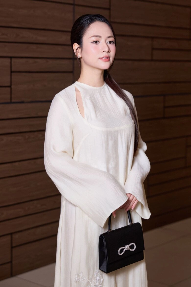 Mỹ nhân 29 tuổi được khen xinh nhất nhì a80 ngày thường ăn mặc nền nã chuộng style thanh lịch chuẩn quý cô hà thành - 6