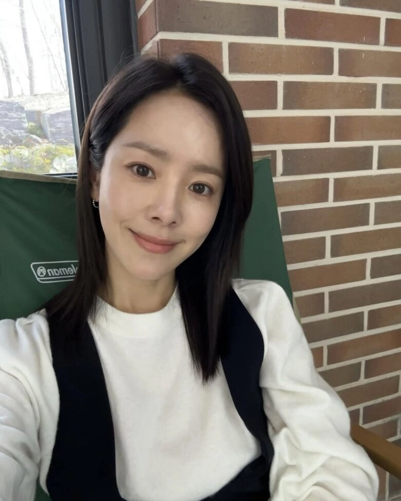 Mỹ nhân được hyun bin khen là bạn diễn xinh nhất u45 trẻ mãi không già nhờ chăm uống một loại nước tự làm tại nhà - 4
