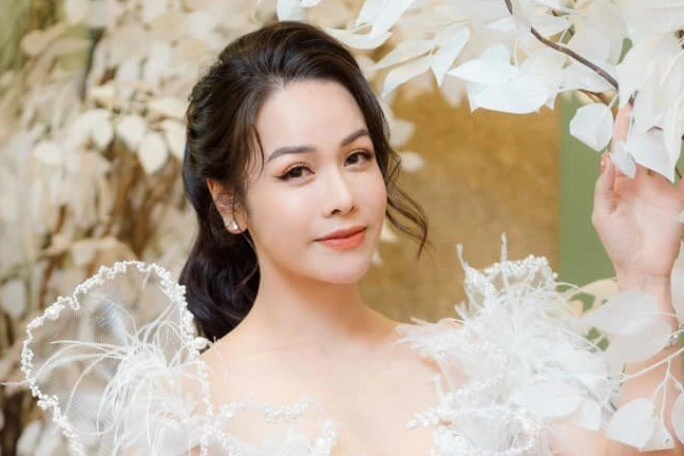 Mỹ nhân nào từng suýt thành tu nữ vì nghèo giờ có biệt thự ở khắp nơi - 1