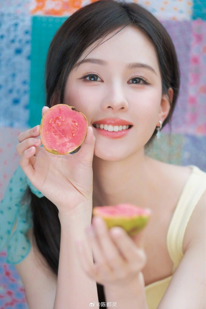 Mỹ nhân sở hữu tài sản chưa ai có được là ác nữ đẹp nhất showbiz u35 vẫn như gái 18 nhờ chăm làm hai điều mà ai cũng nên học theo - 6