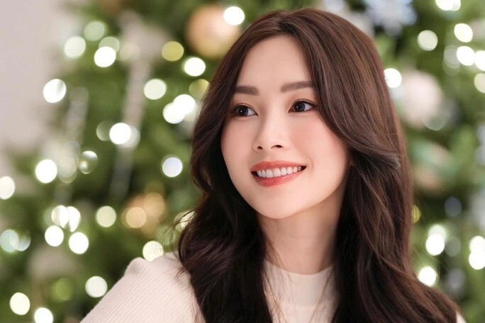 Mỹ nhân sóc trăng bị chỉ trích vì bộ ảnh nude để thiền sau đăng quang hoa hậu cuộc sống hiện tại ra sao - 4