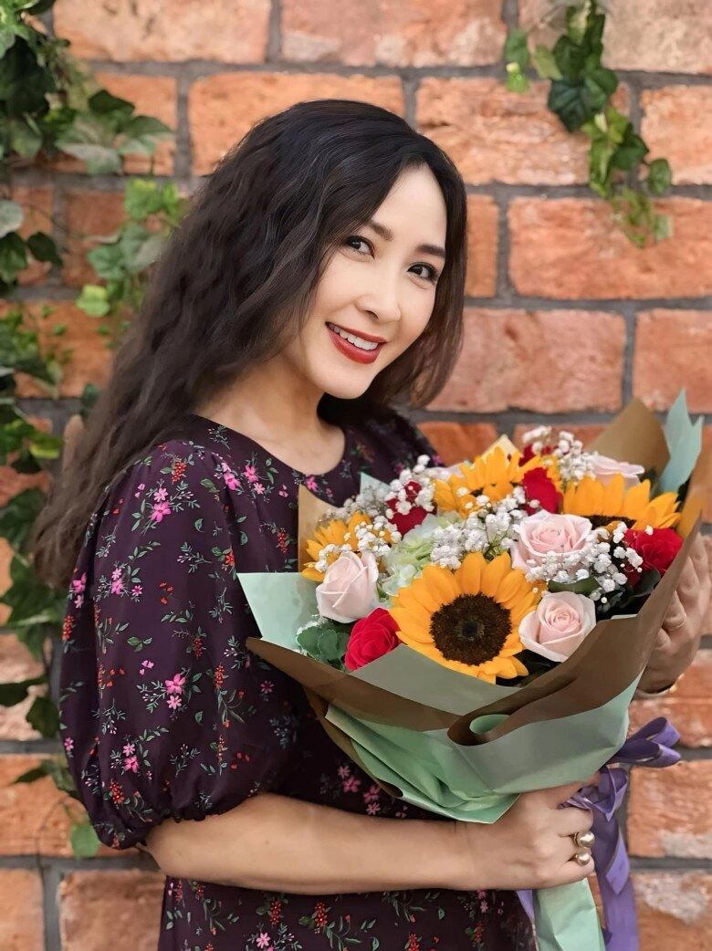 Mỹ nhân việt đẹp như cả dàn minh tinh châu á cộng lại u60 sang chảnh đúng khí chất nữ tổng tài - 10