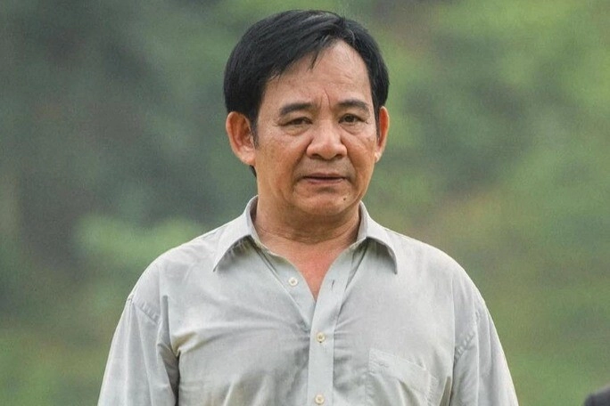 Nam nsưt có gương mặt khắc khổ nhất màn ảnh việt bị trêu là trâu chậm uống nước trong vì lấy vợ kém 25 tuổi - 2