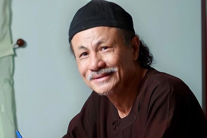Nam nsưt giàu có nhiều lần bị phát hiện ngoại tình không đủ tiền đưa vợ đi chữa bệnh vì phá sản ở tuổi 62 - 3