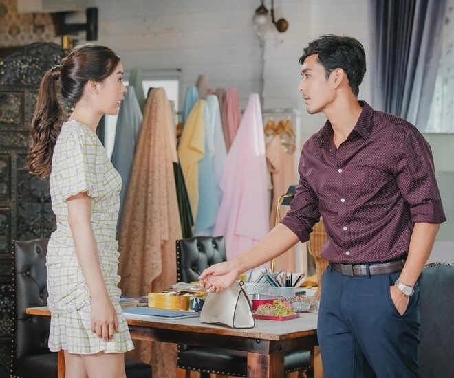 Ngày tết chồng tôi lì xì cho mẹ vợ 70 triệu nhưng đưa cho mẹ anh chỉ 10 triệu - 2