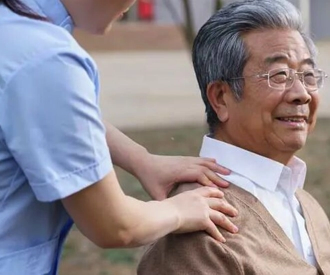 Nghỉ làm giúp việc để về quê ông chủ cho 100 triệu nhưng tôi từ chối không ngờ nhận được món quà tốt hơn - 1