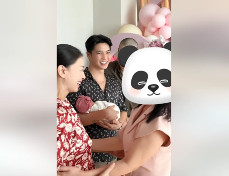 Ngô thanh vân nhiều đêm thức trắng chăm con gái nhỏ - 9