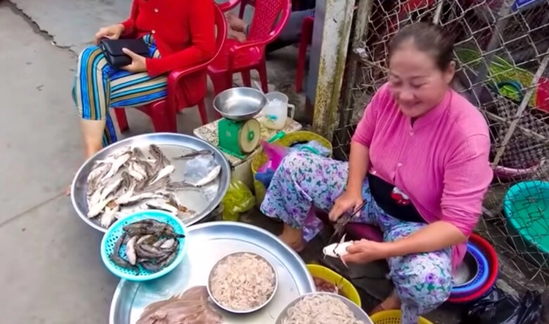 Ngôi chợ đi qua 2 thế kỷ ở sóc trăng đặc sản gì cũng có trở thành niềm tự hào của người dân địa phương - 3