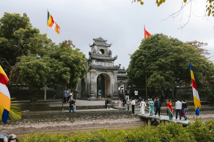 Ngôi chùa cổ cách hà nội 60km sở hữu nhiều báu vật hút khách du xuân - 3