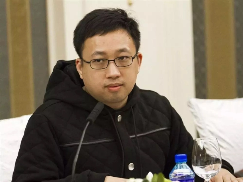Người đàn ông luôn nâng đỡ triệu lộ tư thời mới vào nghề sau này tố cô ăn cháo đá bát - 7
