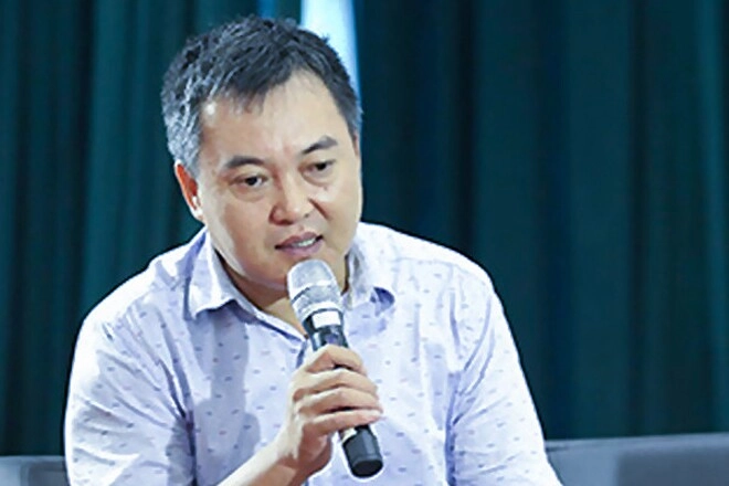 Người em chén chú chén anh bên chí trung là mc quyền lực vtv nhan sắc phát triển nên bị nhầm là xe ôm - 12