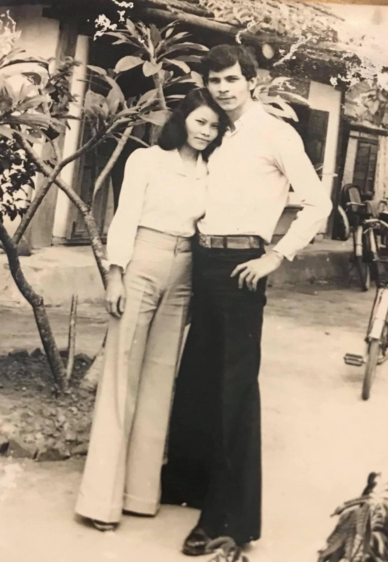 Người phụ nữ suýt đánh đổi mạng sống để sinh hồ ngọc hà 20 năm cùng con vượt qua bao thị phi showbiz - 2