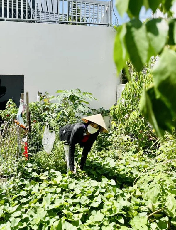 Người phụ nữ suýt đánh đổi mạng sống để sinh hồ ngọc hà 20 năm cùng con vượt qua bao thị phi showbiz - 13