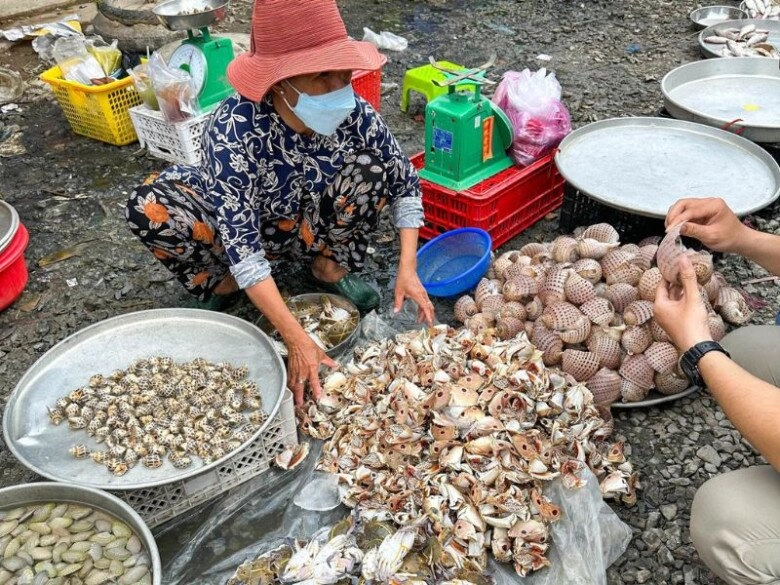 Người sành ăn mới biết khu chợ hải sản rẻ nhất vũng tàu này tồn tại hơn 40 năm vẫn là thiên đường ẩm thực - 2