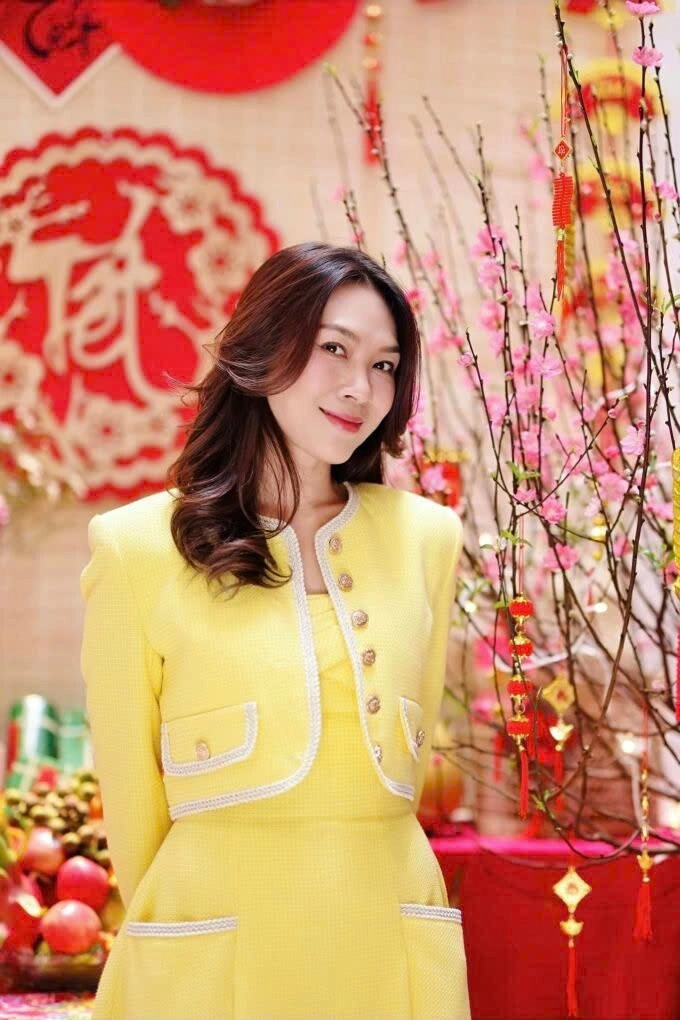 Nhà ở quê của 3 người đẹp gốc đà nẵng thanh thủy treo giấy khen khắp tường mỹ tâm thích nấu bánh tét ngay cửa - 16