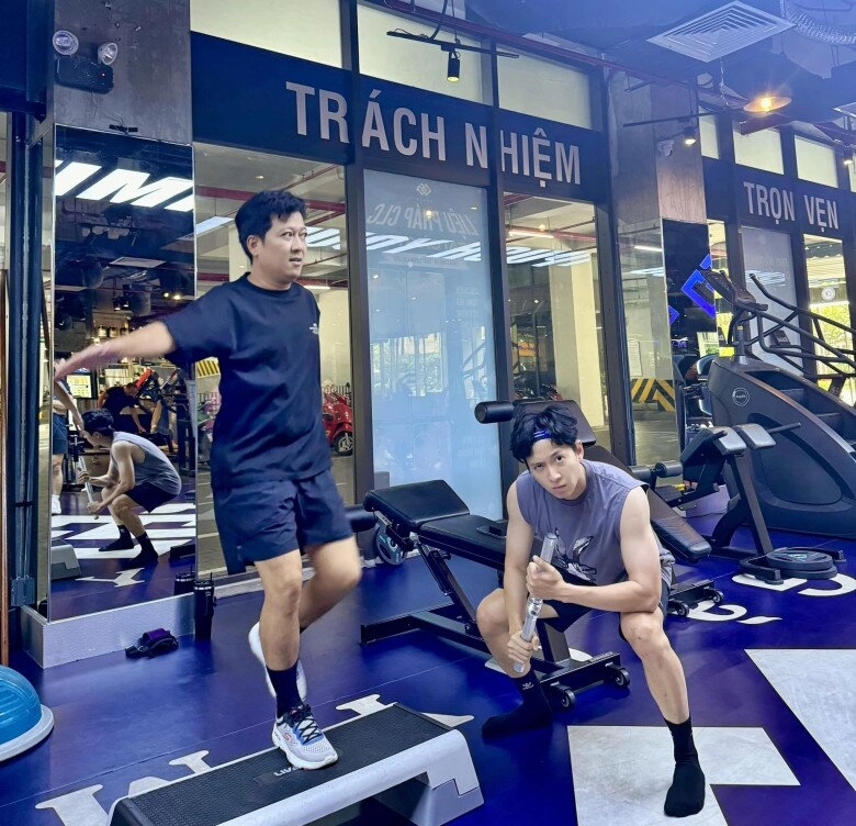 Nhã phương chăm đánh dấu chủ quyền sau khi trường giang giảm cân thành công đưa con gái đến phim trường thăm ông xã - 6