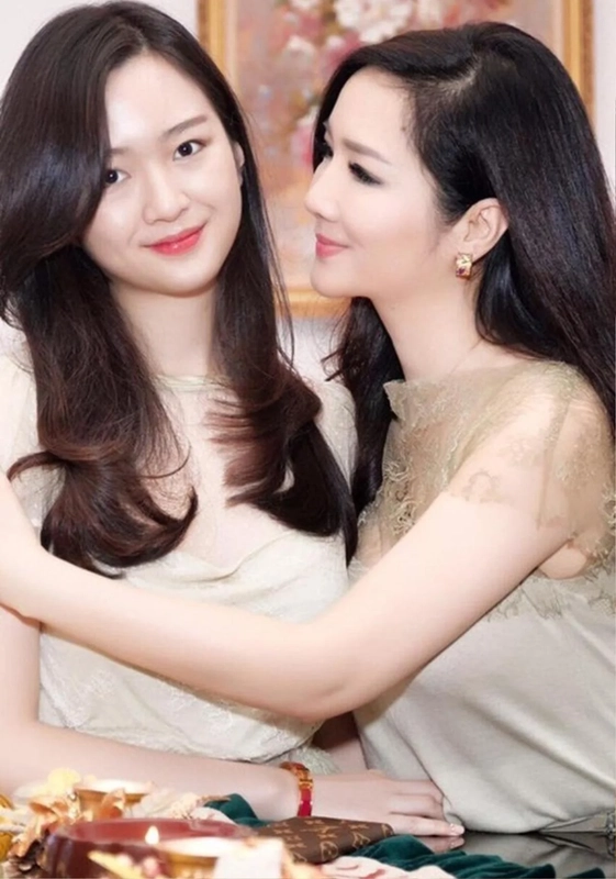 Nhan sắc con gái kín tiếng của đệ nhất hoa hậu - 1