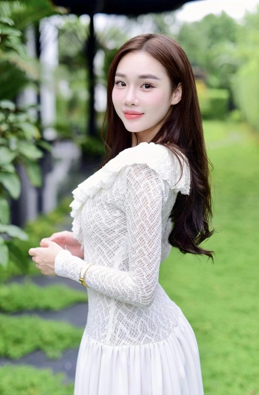 Nhan sắc của nữ tiếp viên từng là hot girl nóng cùng world cup - 5