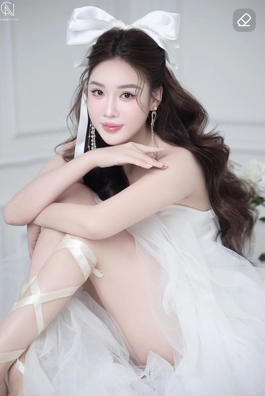 Nhan sắc của nữ tiếp viên từng là hot girl nóng cùng world cup - 7