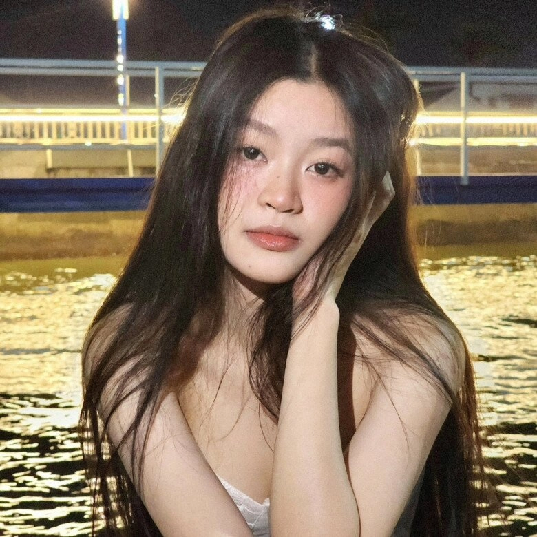 Nhan sắc đời thường mộc mạc của 4 á hậu miss grand vietnam 2025 người bị chê quá lành nữ bác sĩ body bốc lửa khó cưỡng - 27