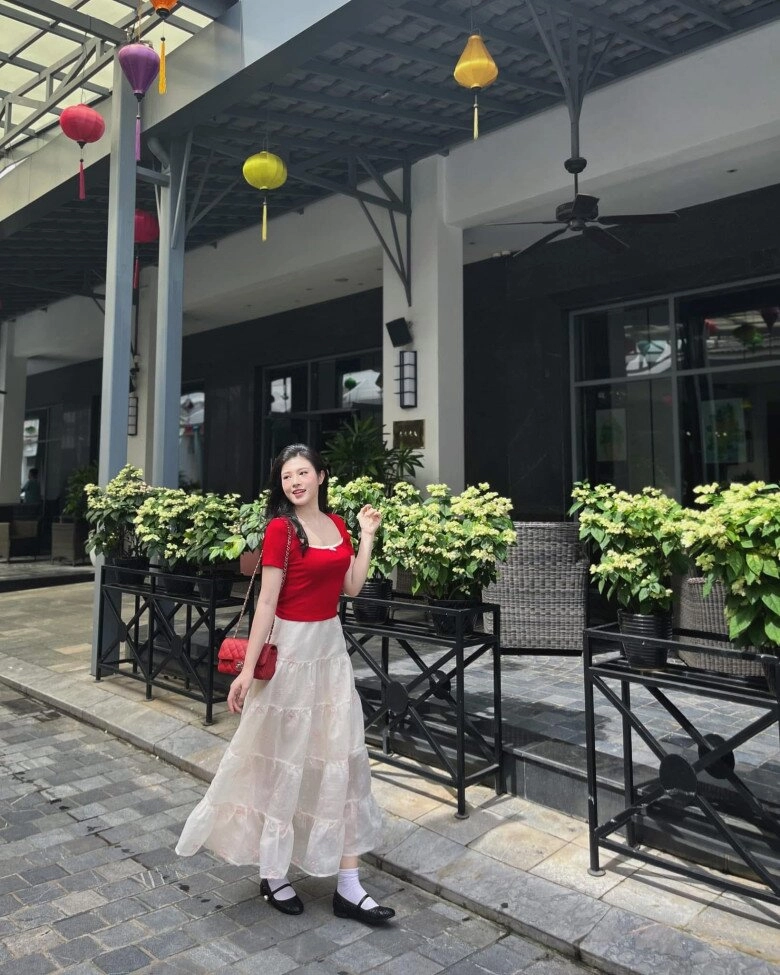 Nhan sắc em gái ruột của phú bà huyền baby giàu có và xinh đẹp không kém chị gái nổi tiếng - 4