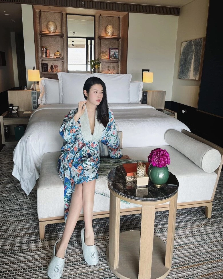 Nhan sắc em gái ruột của phú bà huyền baby giàu có và xinh đẹp không kém chị gái nổi tiếng - 10