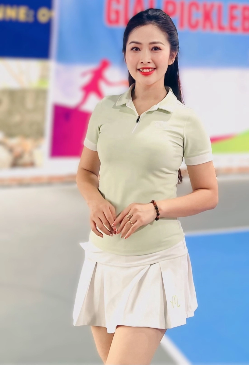 Nhan sắc gây sốt của cô giáo thái nguyên vừa được vinh danh giáo viên trẻ tiêu biểu - 4