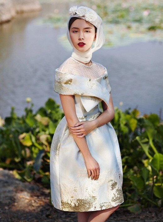 Nhan sắc hai nàng hậu sinh năm 1989 đẹp nhất làng hương sắc việt có người ở ẩn nơi xứ người - 8