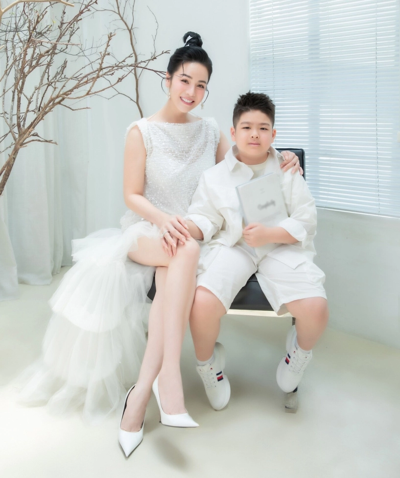 Nhật kim anh bất ngờ khoe bụng bầu 9 tháng đếm ngược 25 ngày tới lúc đón rồng con - 4