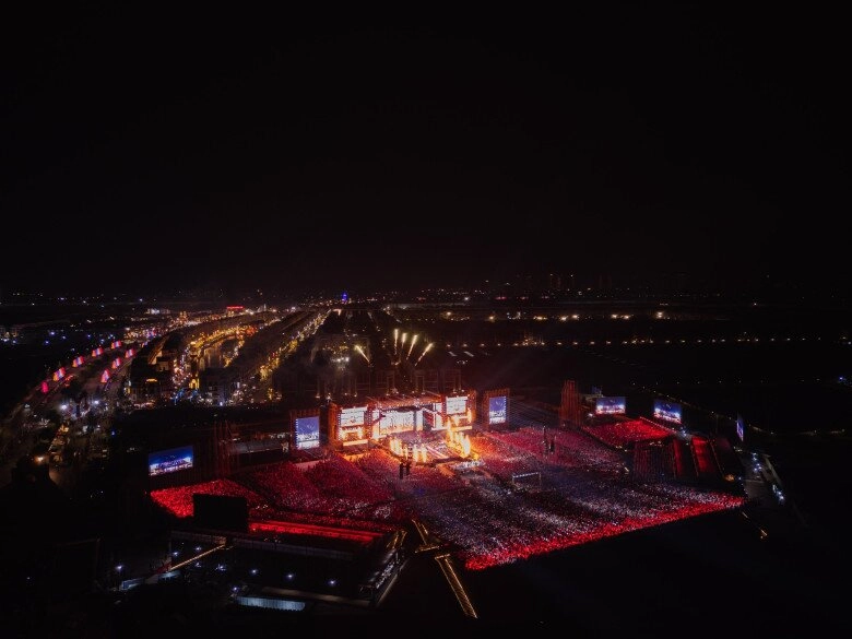 Những chương trình nổi bật trong năm qua 2 show anh trai làm concert chẳng thua quốc tế bước nhảy hoàn vũ trở lại - 5