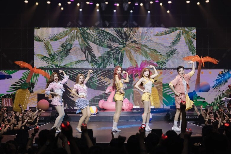 Những chương trình nổi bật trong năm qua 2 show anh trai làm concert chẳng thua quốc tế bước nhảy hoàn vũ trở lại - 25
