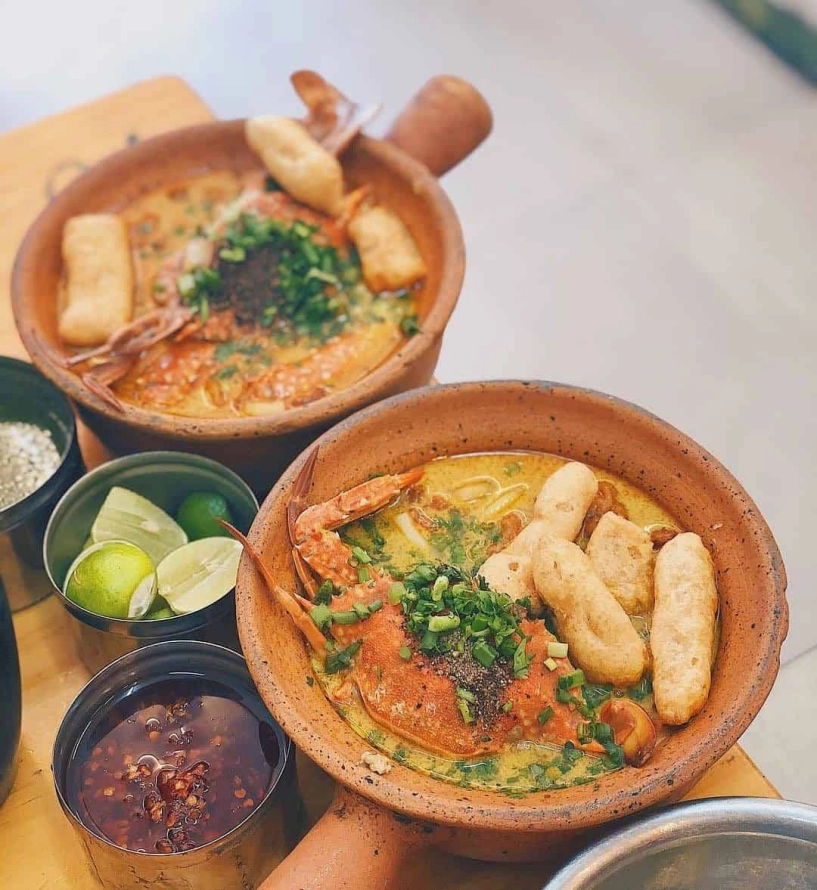 Những quán bánh canh sài gòn có giá trên trời 700000 đồngtô vẫn khen rẻ bán vỉa hè ngon như nhà hàng - 4