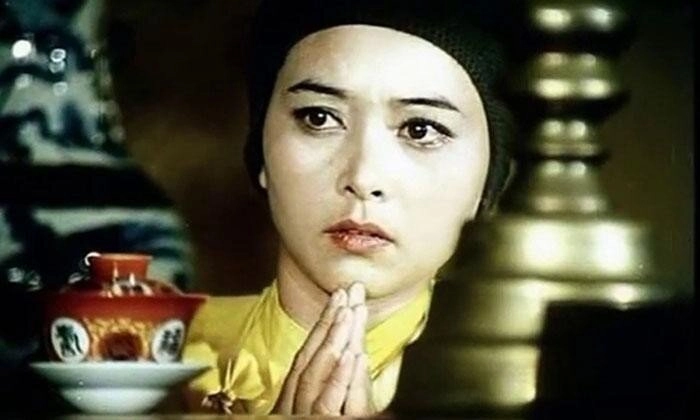 ni cô huyền trang từng giữ chức phó giám đốc điện ảnh công an phải bế con đi nhờ máy bay quân sự từ bắc vào nam - 4