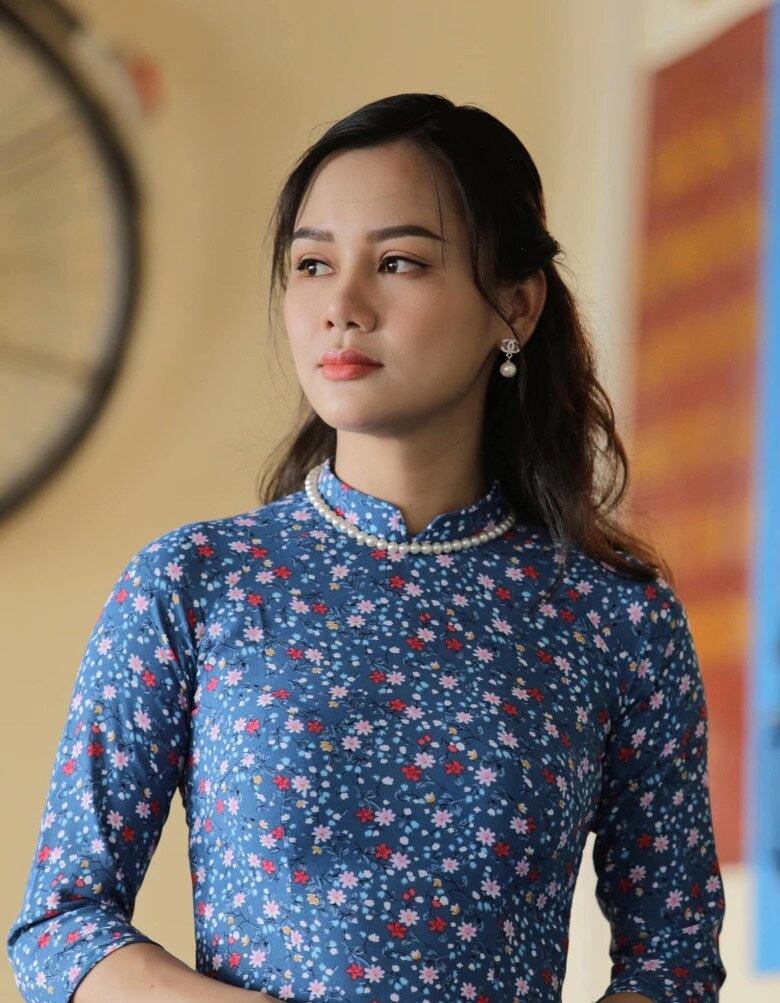 Nữ diễn viên cứ 5 năm lại gặp mạnh trường đóng phim mãi chưa vượt cấp ngoài đời là vợ phó giám đốc nhà hát - 9