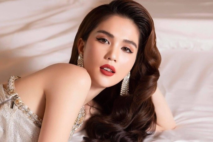 Nữ diễn viên từng bị tâm thần sau sinh khiến con gái 14 tuổi ôm mẹ cầu xin mang bầu lần 3 ở tuổi 40 - 2