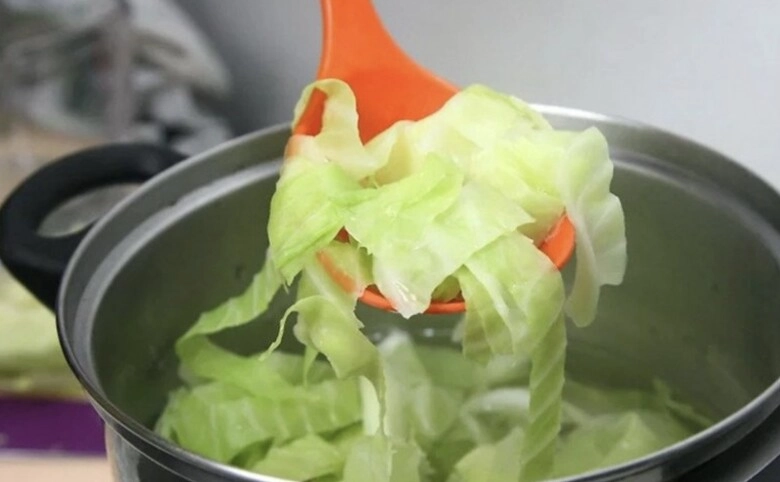 nữ hoàng nước mắt u35 sở hữu làn da đẹp mê hồn chăm dưỡng da theo đúng 4 bước uống nước luộc từ rau trồng nhiều ở việt nam - 5