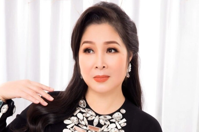 Nữ mc gia thế khủng từng bị cấm sóng vóc dáng chuẩn siêu mẫu đi thi quốc tế lần đầu đã ẵm giải thưởng - 3