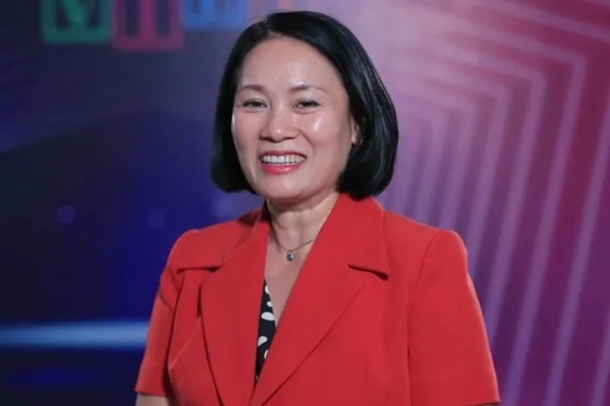 Nữ nsưt là btv huyền thoại đời đầu của vtv tình duyên lận đận nay viên mãn bên chồng 2 là tiến sĩ hóa học - 3