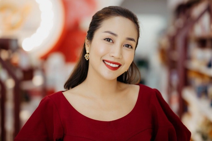 Nữ nsưt từng là công nhân xí nghiệp may trải qua nhiều mối tình dang dở vì người cũ bắt cá hai tay - 2