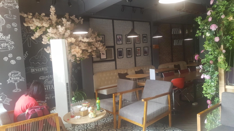 Ở hà nội có 5 quán cafe mở xuyên đêm view cực đẹp cho tín đồ overnight phục vụ cả mì tôm đêm và đồ ăn sáng - 4