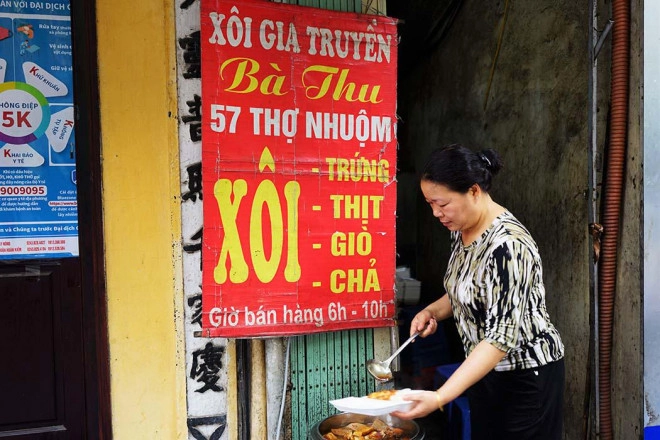 Ở hà nội có quán xôi 2 thế hệ mang công thức đặc biệt ngày bán 500 bát thu về gần 20 triệu đồng - 2