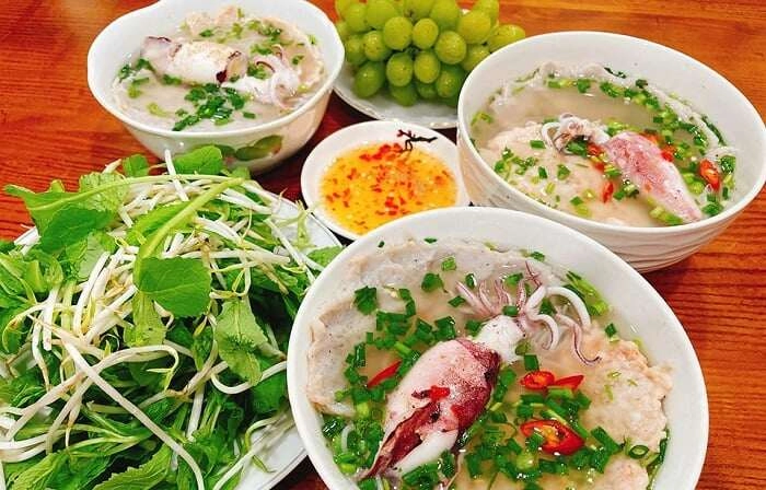 Ở phú quốc có món đặc sản mang tên lạ quán nào cũng đông nghịt khách muốn ăn phải tự phục vụ - 1