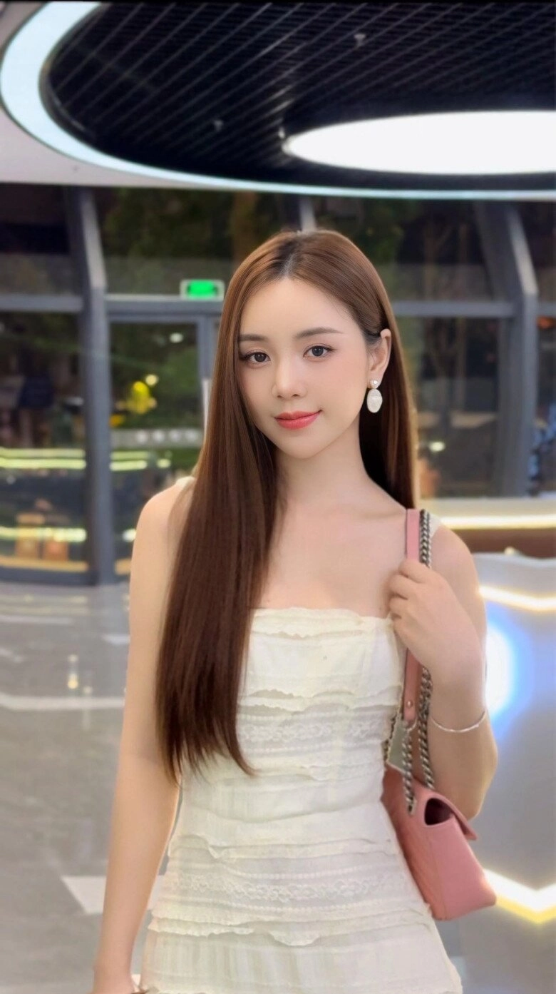 Ở tuổi 29 quỳnh kool giàu cỡ nào mà bị nói mỗi hôm ở 1 nhà khác nhau - 1