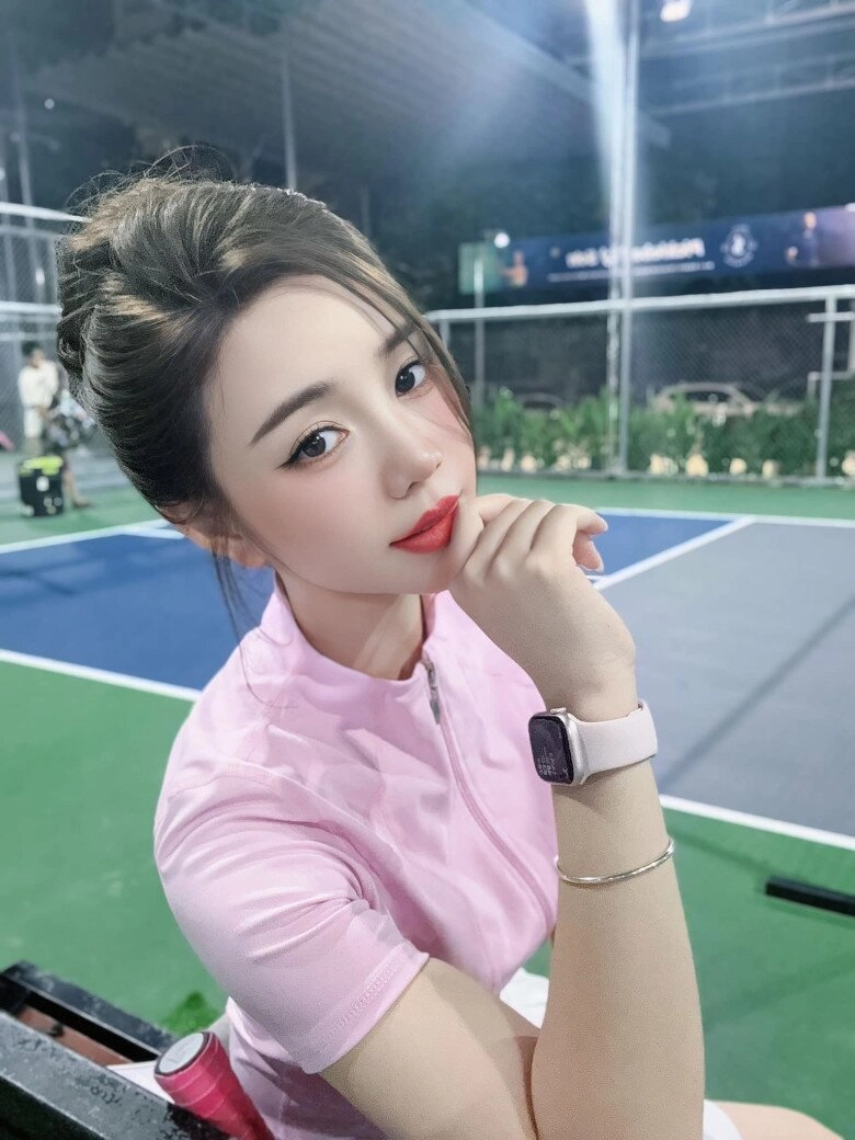 Ở tuổi 29 quỳnh kool giàu cỡ nào mà bị nói mỗi hôm ở 1 nhà khác nhau - 4